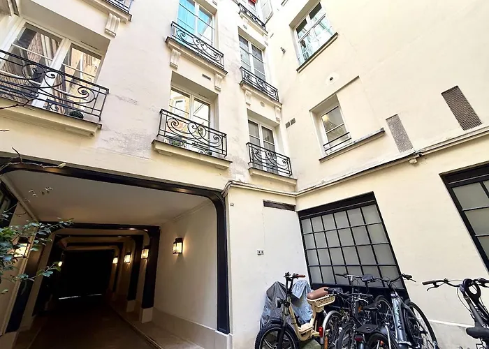 Saint Honore 2p Bail Mobilite 巴黎