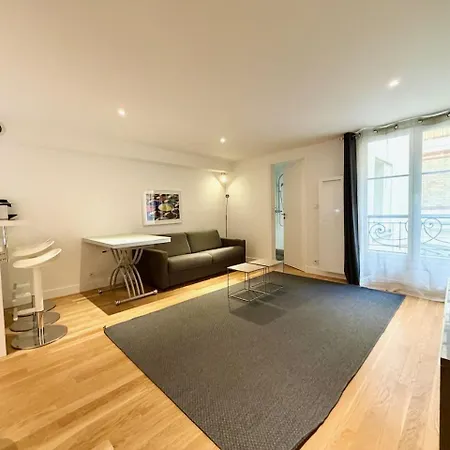 Saint Honore 2p Bail Mobilite Apartment